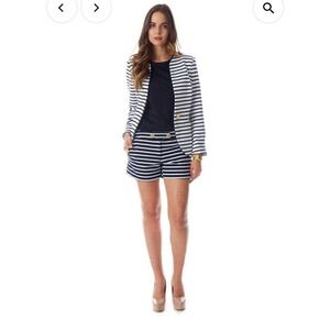 Elizabeth McKay Emily Shorts in Navy and White Stripe women’s size 6